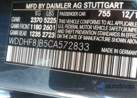 2012 Mercedes-Benz E 350 4Matic z USA, uszkodzony, nr VIN WDDHF8JB5CA572833